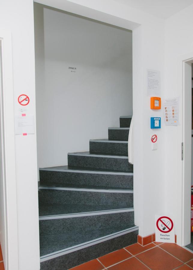 Gaestehaus Vigliarolo Gewerblich Jedes Zimmer Eigenes Bad Gemeinschaftskueche Elmshorn Exteriér fotografie