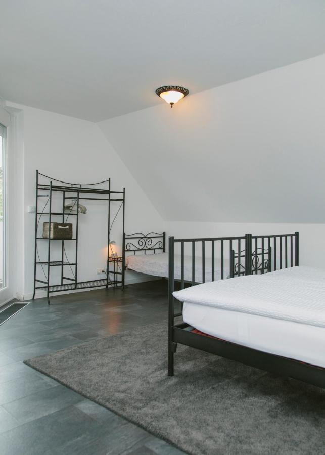 Gaestehaus Vigliarolo Gewerblich Jedes Zimmer Eigenes Bad Gemeinschaftskueche Elmshorn Exteriér fotografie