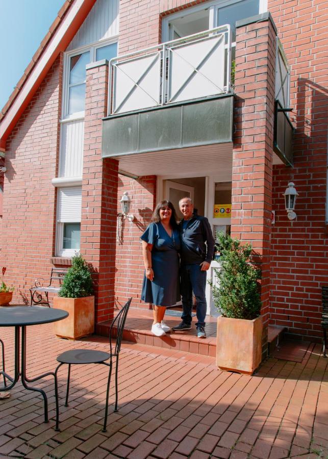 Gaestehaus Vigliarolo Gewerblich Jedes Zimmer Eigenes Bad Gemeinschaftskueche Elmshorn Exteriér fotografie