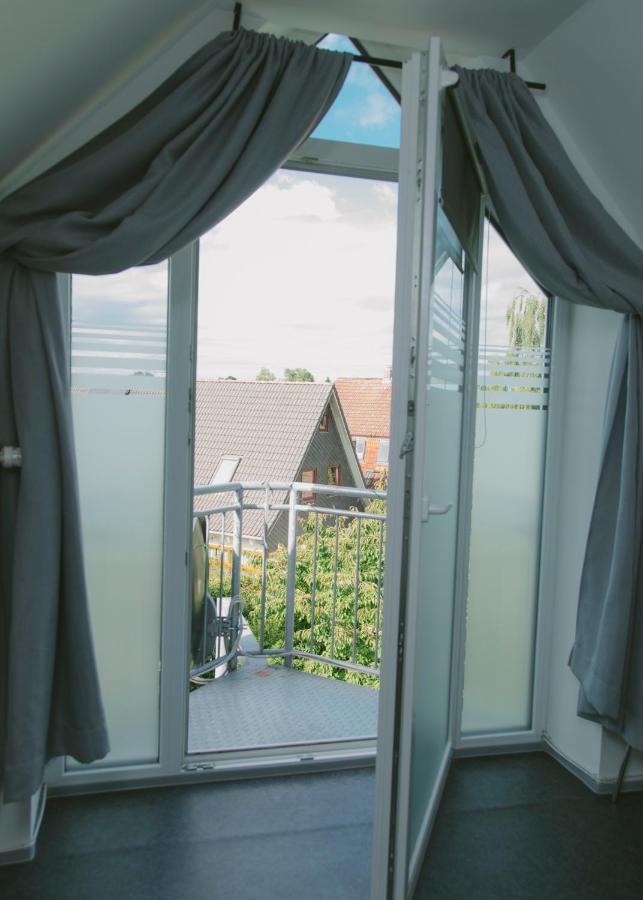 Gaestehaus Vigliarolo Gewerblich Jedes Zimmer Eigenes Bad Gemeinschaftskueche Elmshorn Exteriér fotografie