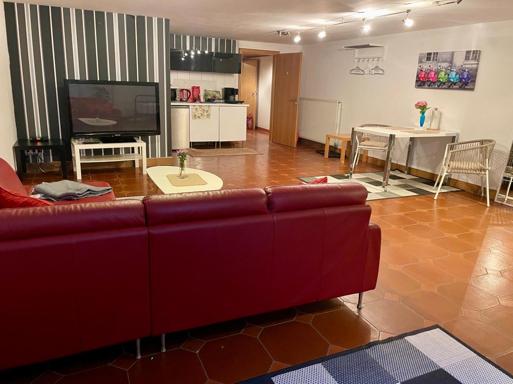 Gaestehaus Vigliarolo Gewerblich Jedes Zimmer Eigenes Bad Gemeinschaftskueche Elmshorn Exteriér fotografie